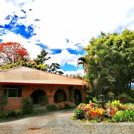 Hotel Boutique Casona Del Cafetal And Lakeside Restaurant Cachí Exteriör bild