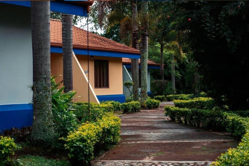 Hotel Boutique Casona Del Cafetal And Lakeside Restaurant Cachí Exteriör bild